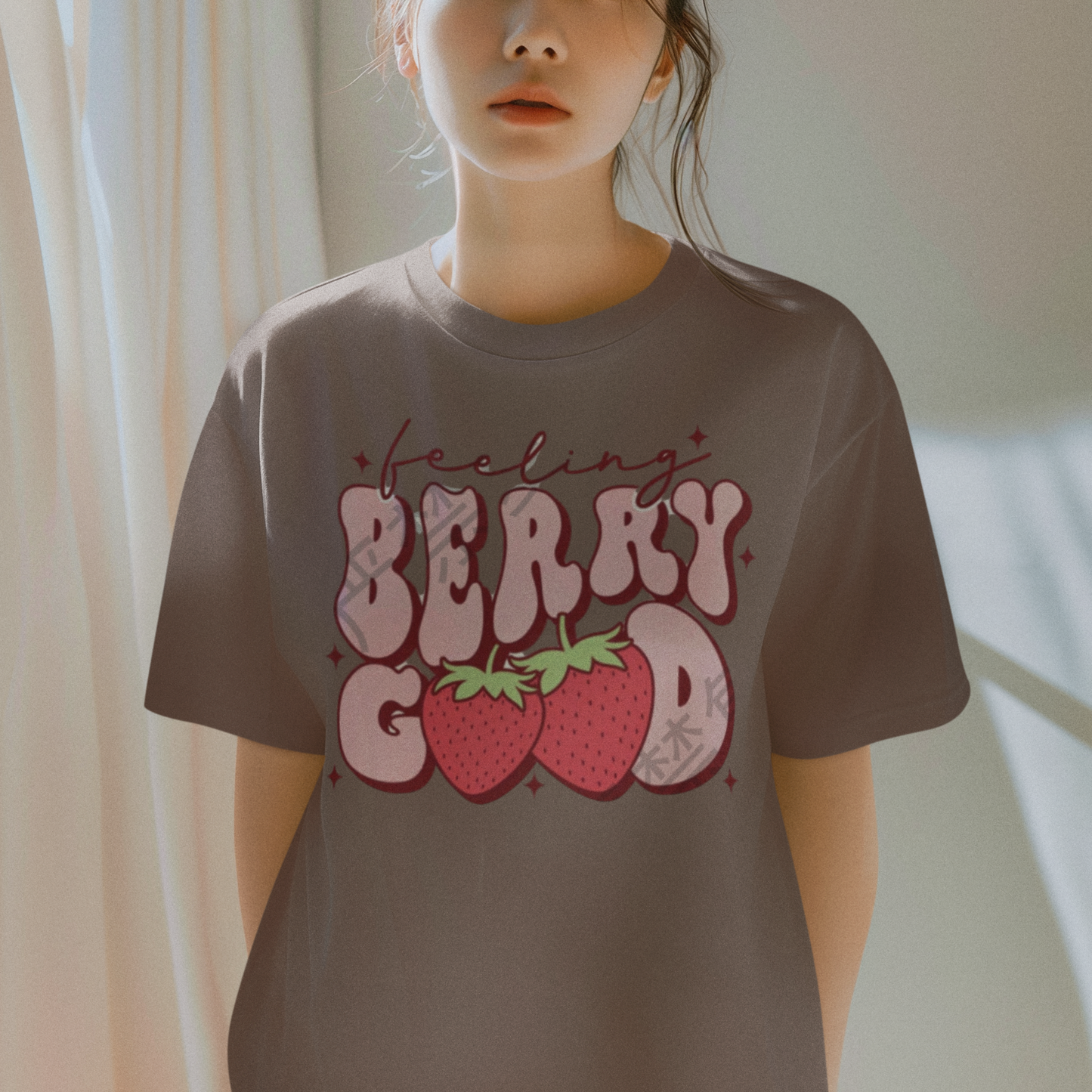 T-Shirt: Feeling Berry Good