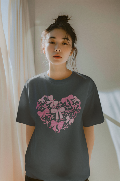 T-Shirt: Full Heart with bows