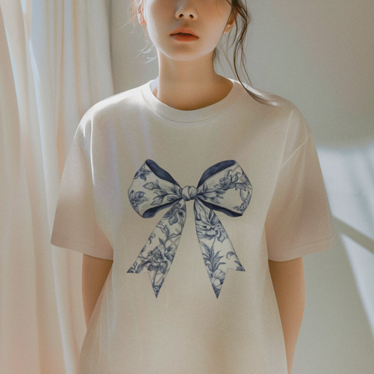 T-Shirt: Elegant Bow (Navy)