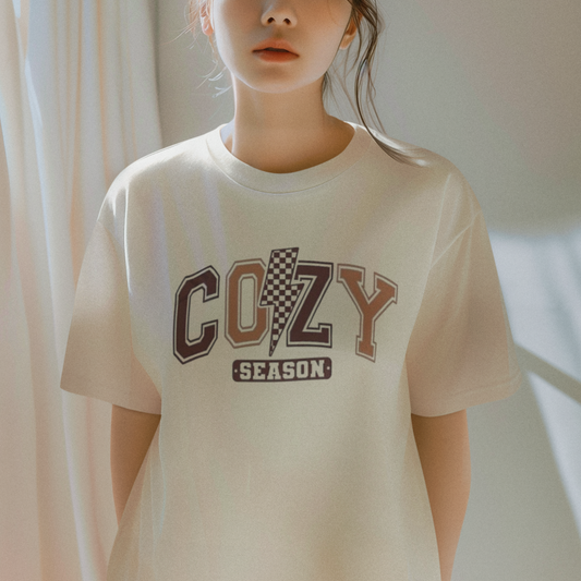 T-Shirt: Cozy Season